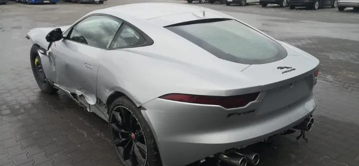 Jaguar F-Type cena 179900 przebieg: 11200, rok produkcji 2022 z Zduny małe 67